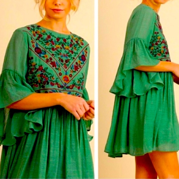 Umgee Dresses & Skirts - NWT! GORGEOUS UMGEE EMBROIDERED DRESS - LARGE